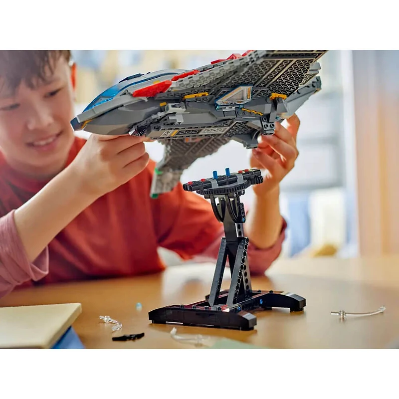 Marvel Avengers: Age of Ultron Quinjet