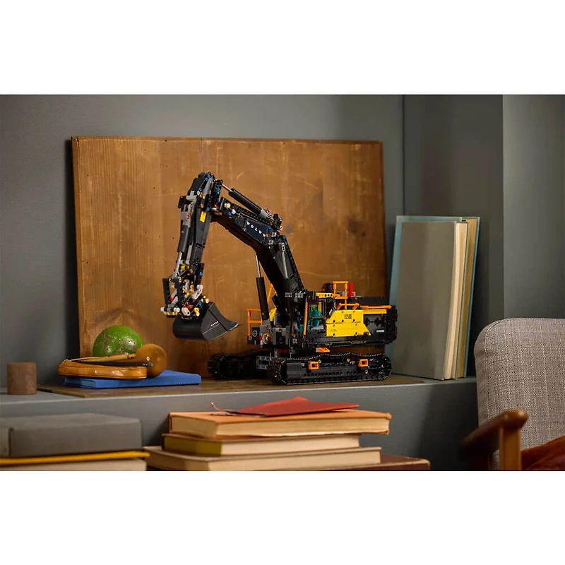 Technic Volvo EC500 Hybrid Excavator