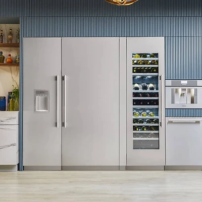 Cu. Ft. Panel Ready Freedom Collection Right Hinge Built-In Column Smart Freezer