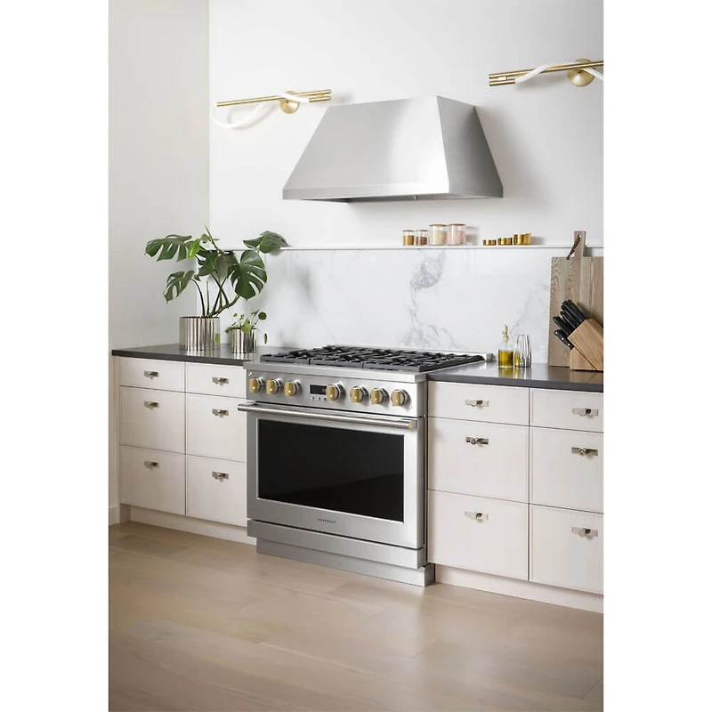 6.2 Cu. Ft. Stainless Slide-In Convection Smart Gas Range