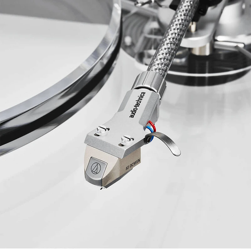 Fully Manual Belt-Drive Transparent Acrylic Turntable with Dual Moving Coil Cartridge