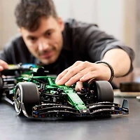Technic Aston Martin Aramco AMR25 F1 Car