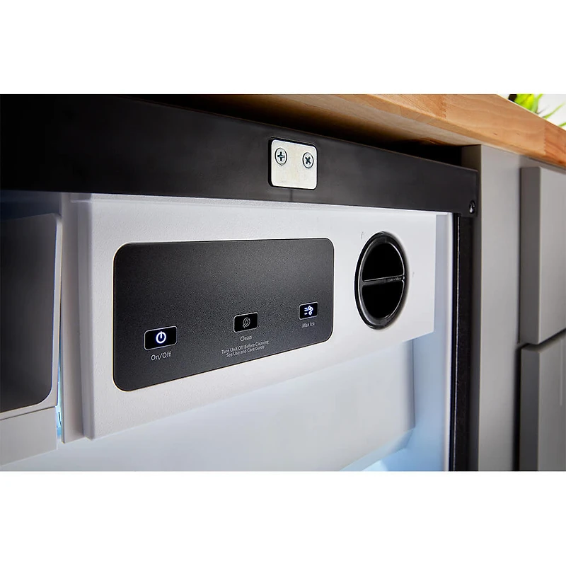 18 inch Automatic Ice Maker with PrintShield™ Finish