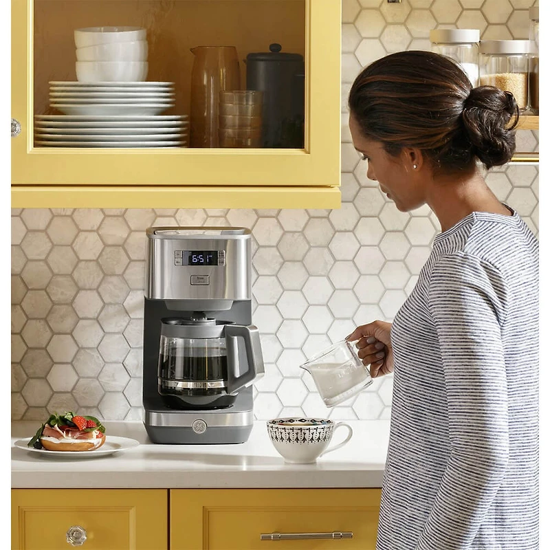 Drip Coffee Maker with Glass Carafe - Stainless Steel - OPEN BOX