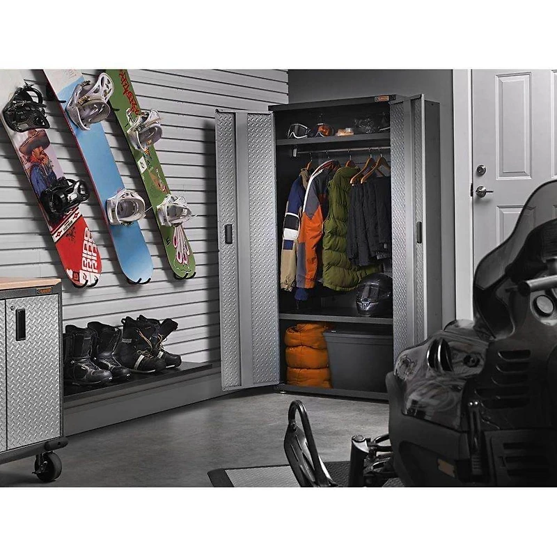 All-Season Gearcloset - Silver