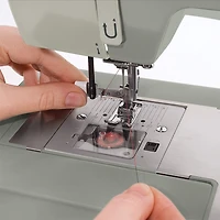Heavy Duty 4452 Sewing Machine - Recertified