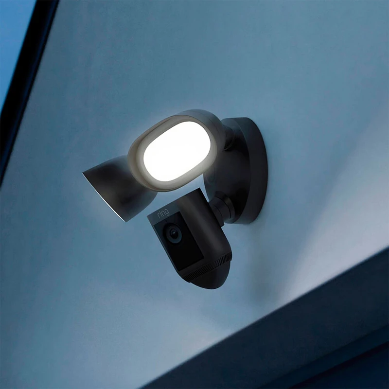 Floodlight Cam Wired Pro - Black