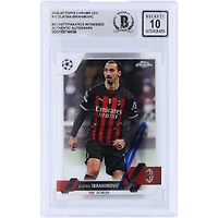 Carte autographiée Topps Chrome UEFA n° 11 Beckett 2022-23 de l'AC Milan par Zlatan Ibrahimovic, vue par les fans de Beckett. Carte Auto 10 authentifiée.