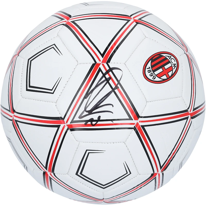 Ballon de football à logo blanc autographié par Zlatan Ibrahimovic (AC Milan)