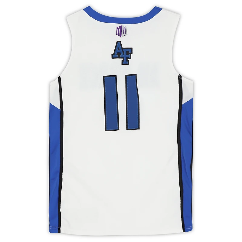 Maillot blanc, bleu et noir n° 11 émis par l'équipe des Falcons de l'Air Force du programme basket-ball