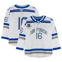 Maillot blanc et bleu numéro des Falcons de l'Air Force avec patch du 20e anniversaire de l'Atlantic Hockey du programme de hockey