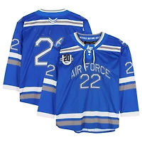 Maillot bleu n° 22 de l'équipe des Falcons de l'Air Force avec écusson du 20e anniversaire du programme de hockey