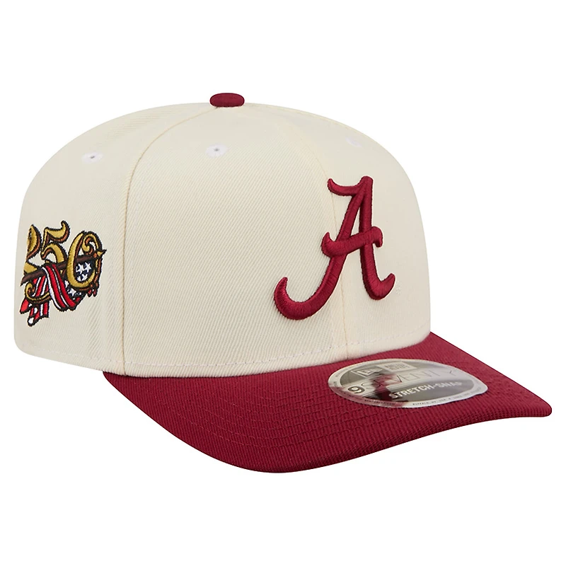 Casquette ajustable New Era blanche et rouge Alabama Crimson Tide commémorant le 250e anniversaire de l'équipe américaine, modèle 9SEVENTY