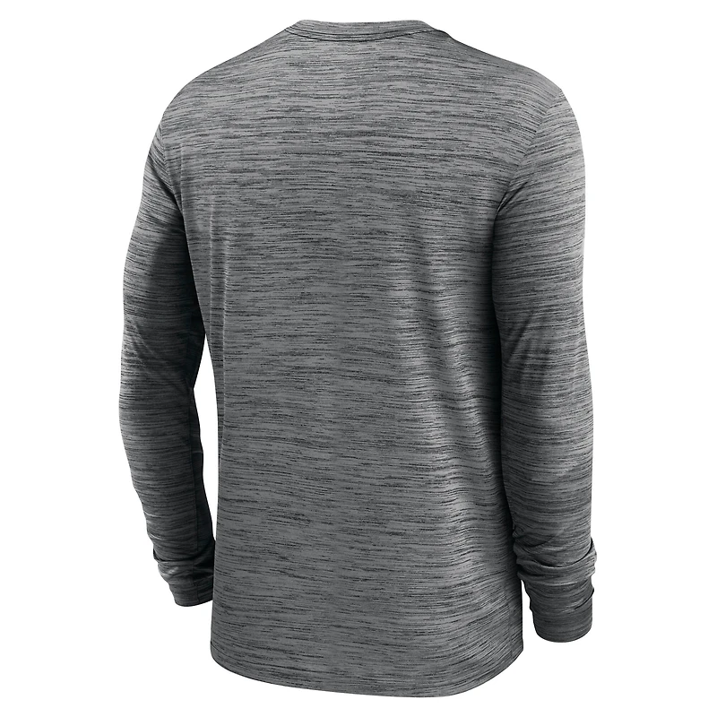 T-shirt à manches longues Nike Alabama Crimson Tide 2025 Sideline Velocity Dri-FIT pour homme, couleur charbon