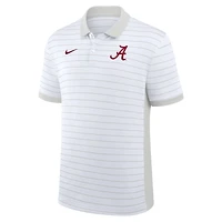 Polo Nike blanc Alabama Crimson Tide 2025 pour homme, début de saison, avec rayures Victory Sideline Dri-FIT