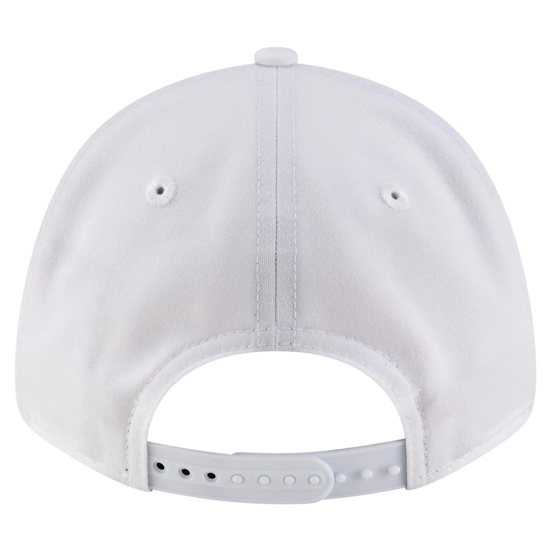 Men's New Era  White Alpine Essential 9FORTY Adjustable Hat