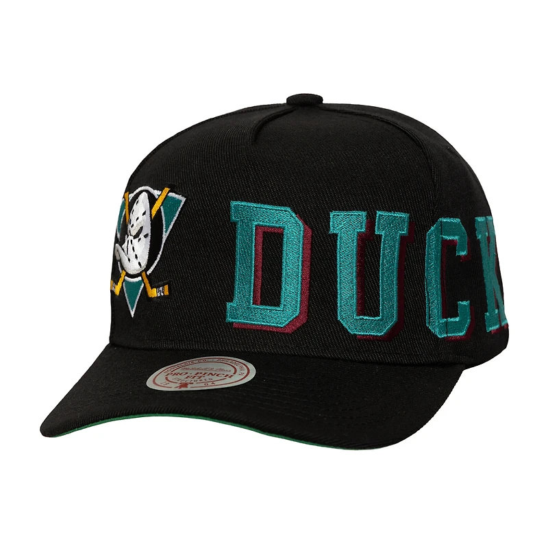 Casquette ajustable Mitchell & Ness Pro Pinch noire avec logo Busted des Ducks d'Anaheim pour homme