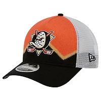 Casquette de camionneur ajustable 9FORTY A-Frame M-Crown pour homme, motif chaussettes de hockey des Ducks d'Anaheim, noir/orange, New Era