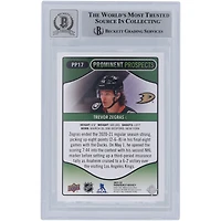 Trevor Zegras Anaheim Ducks a autographié la carte de recrue numéro 10 de Beckett #PP17 2021-22 Upper Deck Parkhurst Prominent Prospects autographiée par les fanatiques d'Upper Deck Parkhurst avec l'inscription "2019 #9 Pick"