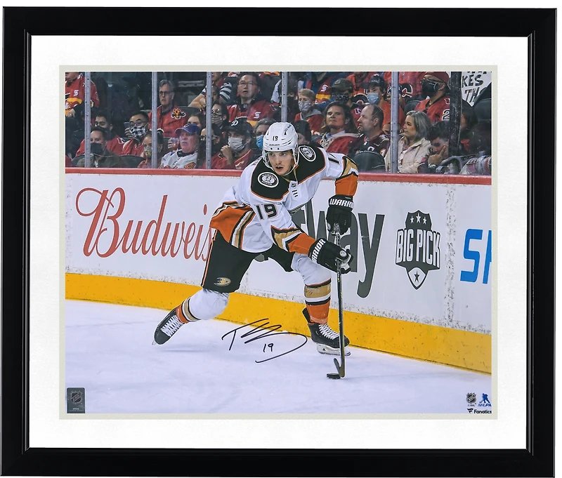 Photo autographiée du maillot blanc de Troy Terry (Anaheim Ducks) avec rondelle (16 po x 20 po).