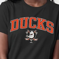 T-shirt noir Champion pour femmes avec logo de la mascotte des Ducks d'Anaheim en forme d'arche
