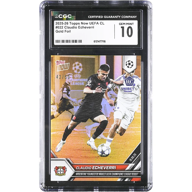 Carte de recrue n° 22/50 authentifiée CGC de Claudio Echeverri, équipe nationale d'Argentine 2025-26 Topps Now UEFA CL. Le jeune Argentin fait ses débuts en Ligue des champions de l'UEFA. Authentifiée CGC 10.