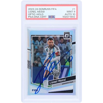 Carte Panini Donruss FIFA Optic Holo #1 authentifiée 9/10 signée Lionel Messi, équipe nationale argentine 2023-24