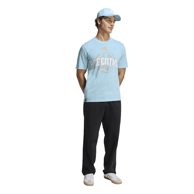 T-shirt homme adidas bleu ciel de l'équipe nationale d'Argentine pour la Coupe du Monde FIFA 2026