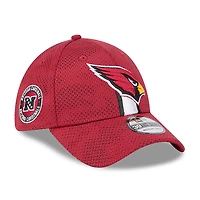 Casquette flexible 39THIRTY Cardinals de l'Arizona 2024 Sideline New Era pour homme