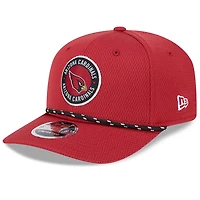 Casquette extensible à bouton-pression New Era Cardinal Arizona Cardinals 2024 Sideline 9SEVENTY pour homme