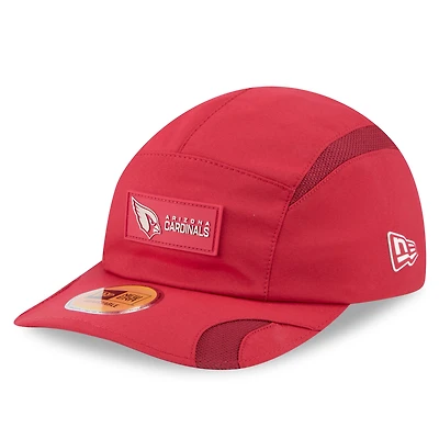 Casquette ajustable Sideline Runner 2025 des Cardinals de l'Arizona pour homme de New Era