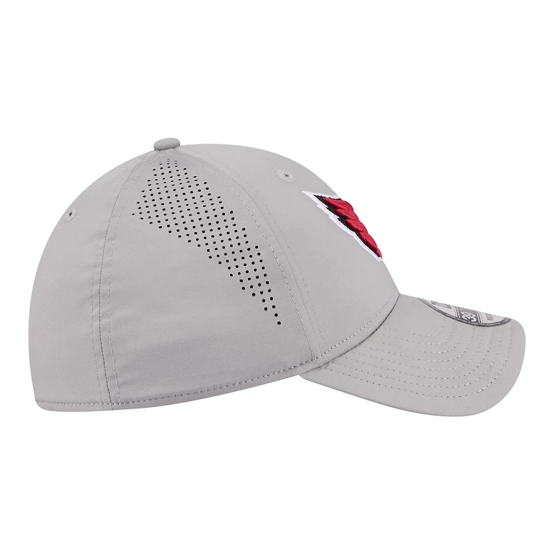 Casquette New Era Flex grise perforée Arizona Cardinals pour homme (modèle 39THIRTY).