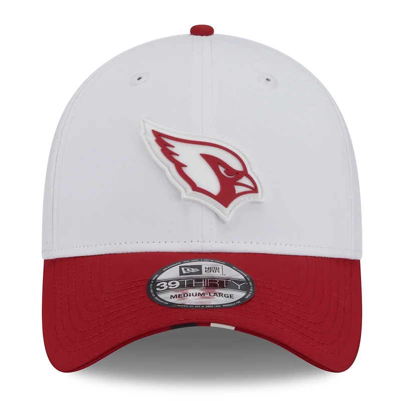 Men's New Era  White/Cardinal Arizona Cardinals 2025 NFL Training Camp 39THIRTY Flex Hat