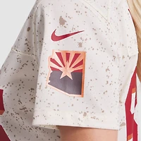 Maillot de match Nike Trey McBride pour femme, collection naturelle des Arizona Cardinals 2025 Rivalries