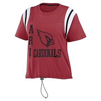 T-shirt à col cintré pour femme WEAR by Erin Andrews Cardinal Arizona Cardinals