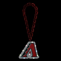 Les Diamondbacks de l'Arizona illuminent une chaîne de fans avec un grand logo