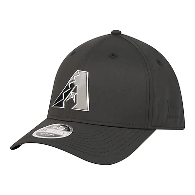Casquette New Era noire pour homme Arizona Diamondbacks, modèle 39THIRTY M-Crown Flex, métallisée.