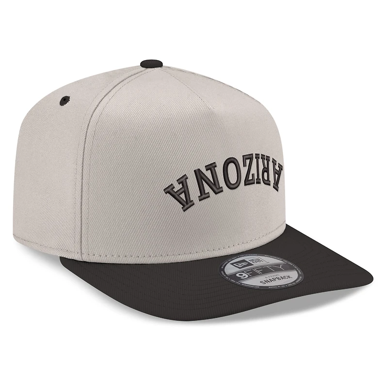 Casquette snapback New Era 9FIFTY à motif tête de mort et logo de la ville des Diamondbacks de l'Arizona, crème/noir