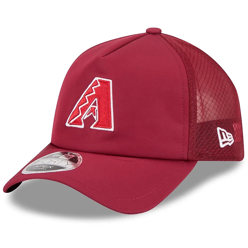 Casquette trucker ajustable New Era Apex 9FORTY rouge foncé pour homme, Arizona Diamondbacks 2026.