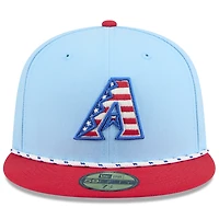 Casquette ajustée New Era 59FIFTY bleu clair/rouge pour homme, Arizona Diamondbacks, 4 juillet 2025