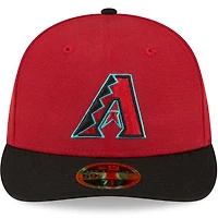 Casquette ajustée 59FIFTY à profil bas sur le terrain de la collection authentique pour hommes des Diamondbacks l'Arizona rouge/noir New Era
