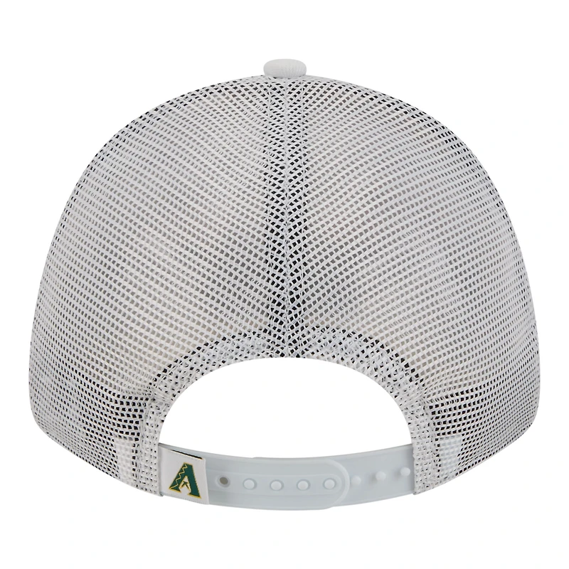 Casquette trucker ajustable New Era 9FORTY blanche avec drapeau des Arizona Diamondbacks pour homme