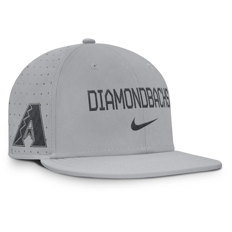 Casquette ajustée Nike True Performance grise des Diamondbacks de l'Arizona pour homme