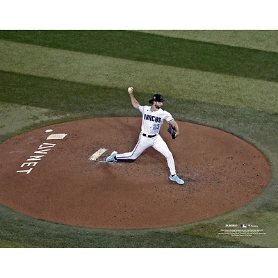 Maillot blanc non signé de Zac Gallen, lanceur des Diamondbacks l'Arizona, photo ci-dessus
