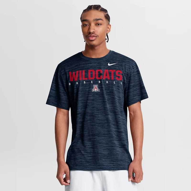 T-shirt Nike Dri-FIT Velocity Dugout pour homme, bleu marine, Arizona Wildcats.