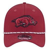 Men's New Era  Cardinal Arkansas Razorbacks Rope 39THIRTY Flex Hat
