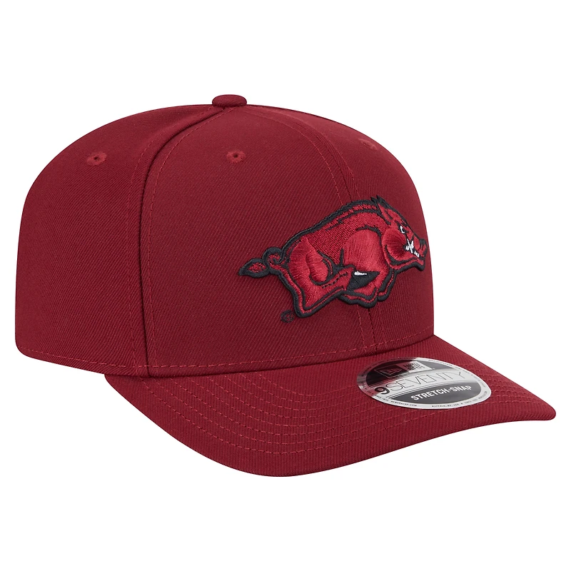 Casquette ajustable extensible à boutons-pression New Era Cardinal Arkansas Razorbacks Team Collective 9SEVENTY pour homme