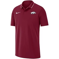 Polo performance entraîneurs Nike Cardinal Arkansas Razorbacks 2023 pour homme