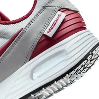 Baskets Nike Air Max Verse blanches unisexes des Arkansas Razorbacks