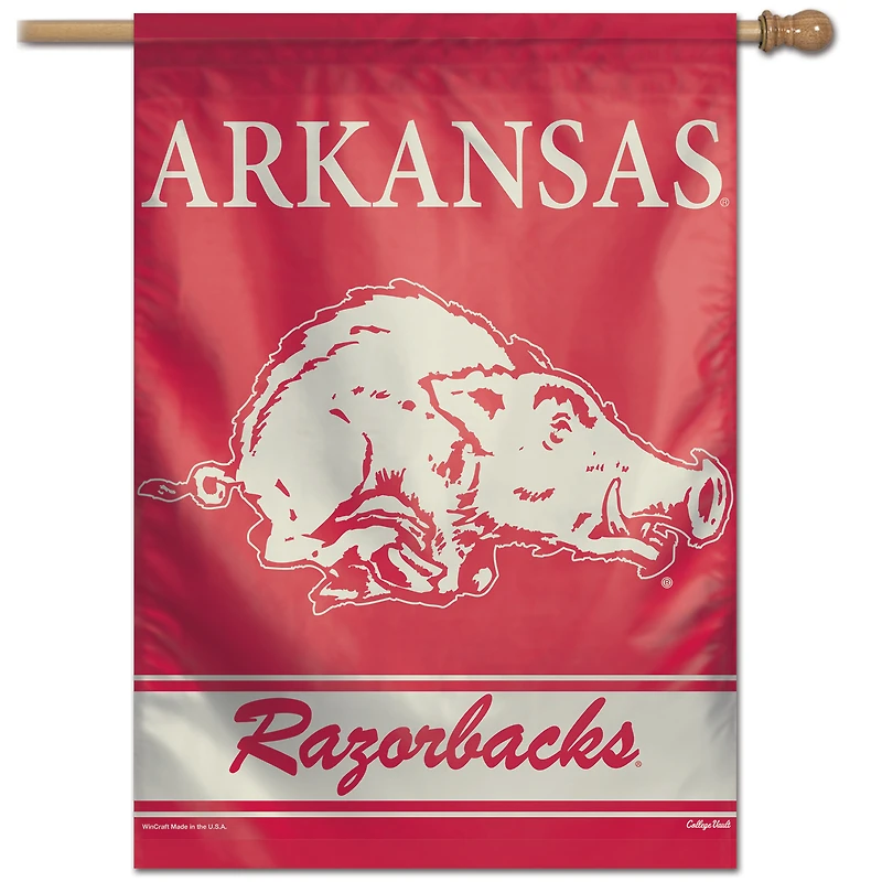 WinCraft Arkansas Razorbacks 28" x 40" Bannière verticale simple face College Vault